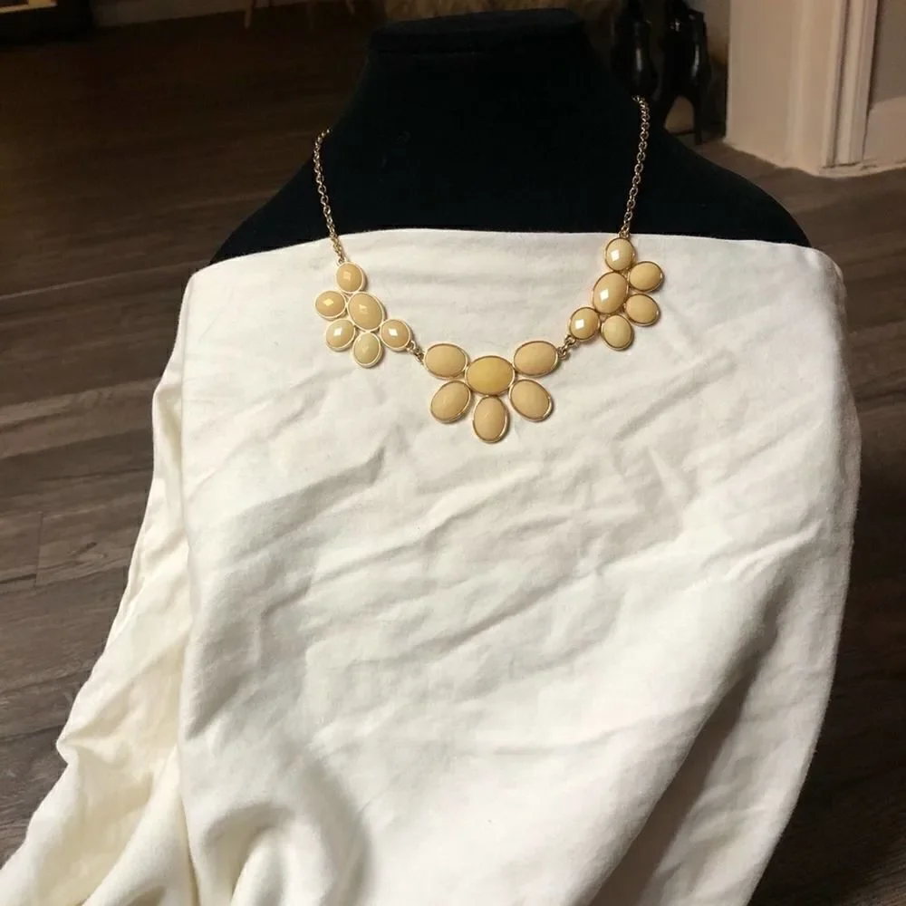 2/$20 Light Yellow Floral Cluster Statement Necklace with dangle drop earrings